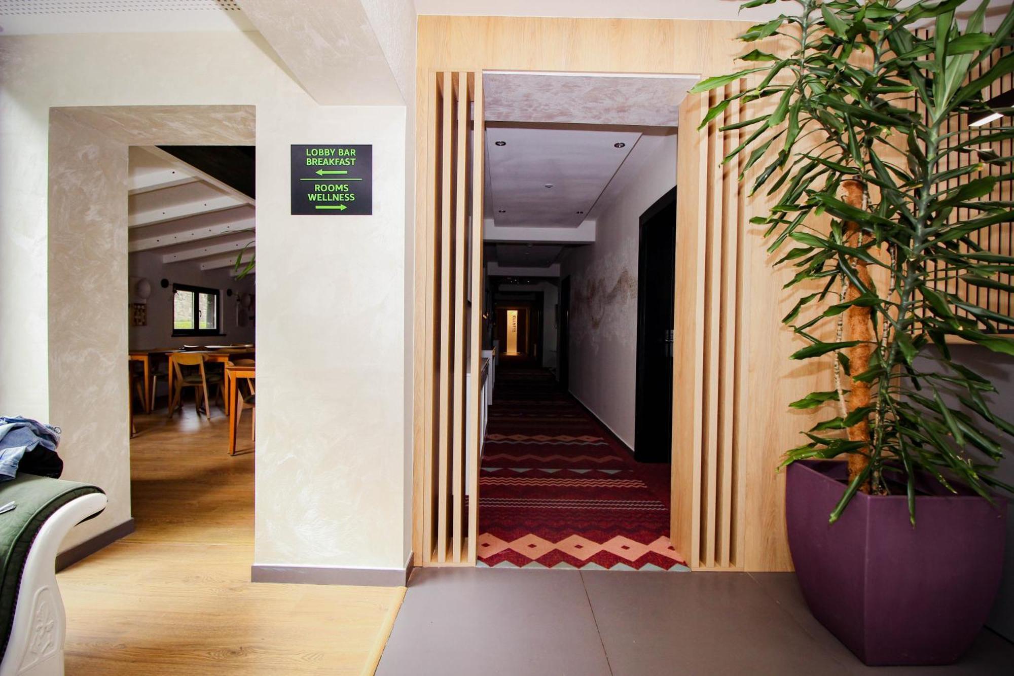 Turisticko Naselje Natura Art-hotel Opal Art 4* Lohovo